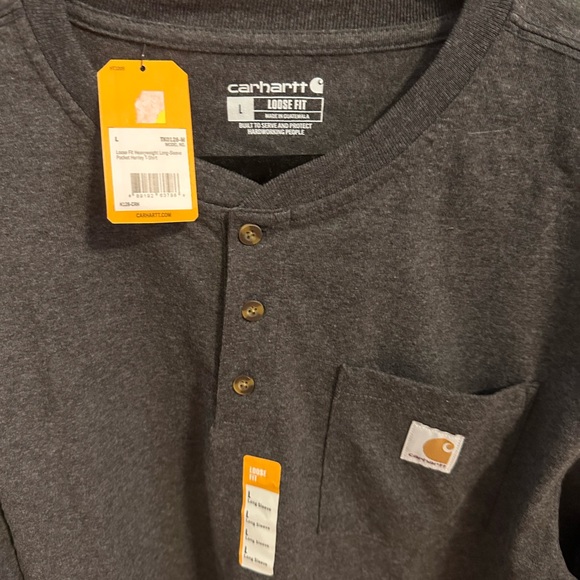 Men’s Carhartt Long Sleeve - Picture 2 of 3